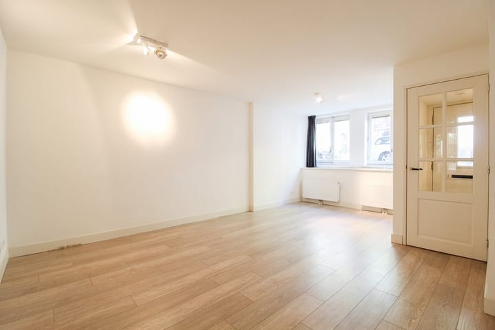 Foto 2 van Recht Boomssloot 30-O