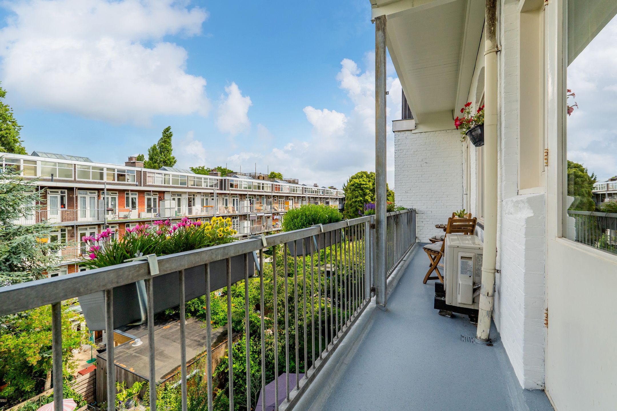 Foto 24 van Admiraal De Ruijterweg 382-3