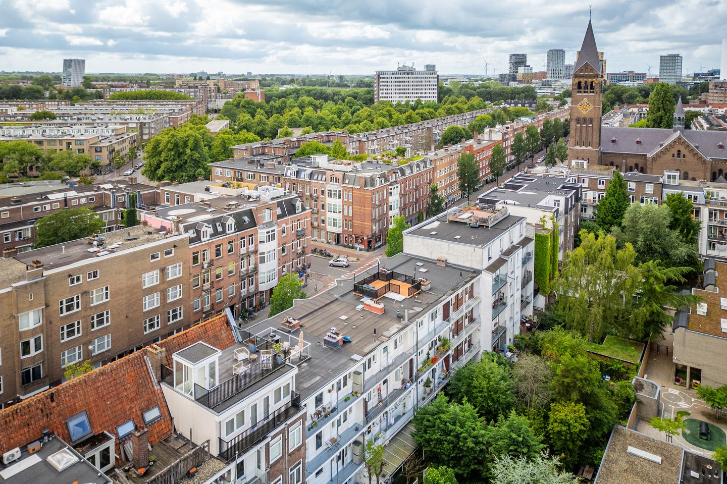 Foto 44 van Admiraal De Ruijterweg 382-3