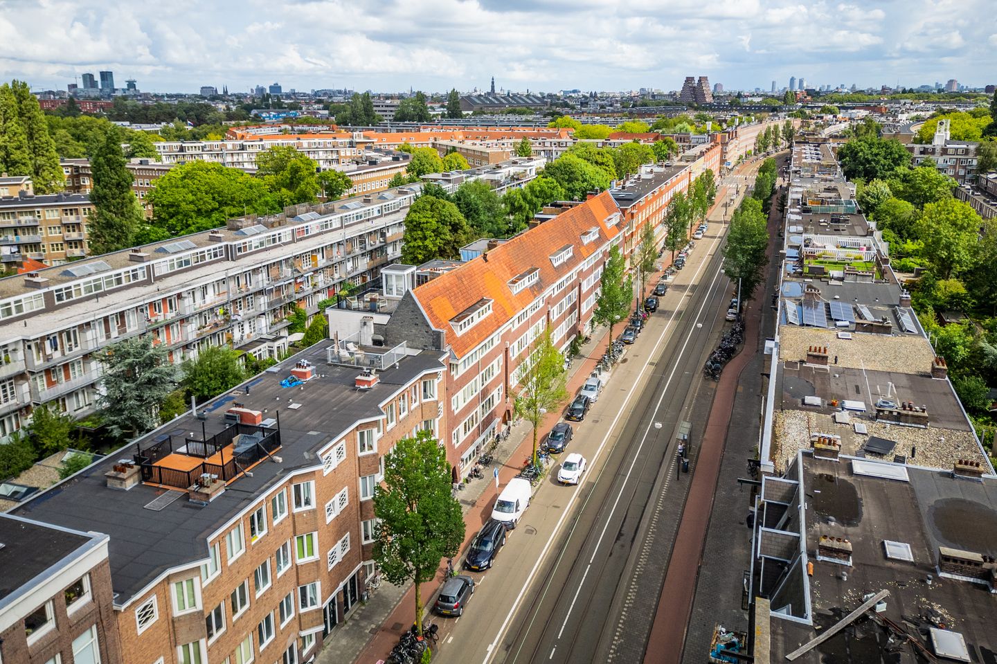 Foto 50 van Admiraal De Ruijterweg 382-3