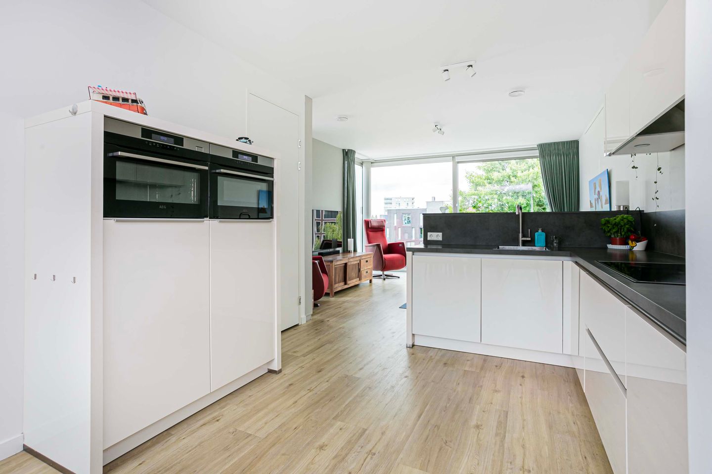 Foto 10 van Sartreweg 162