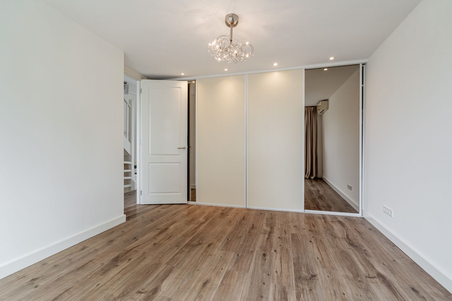 Foto 19 van De Pauwentuin 22