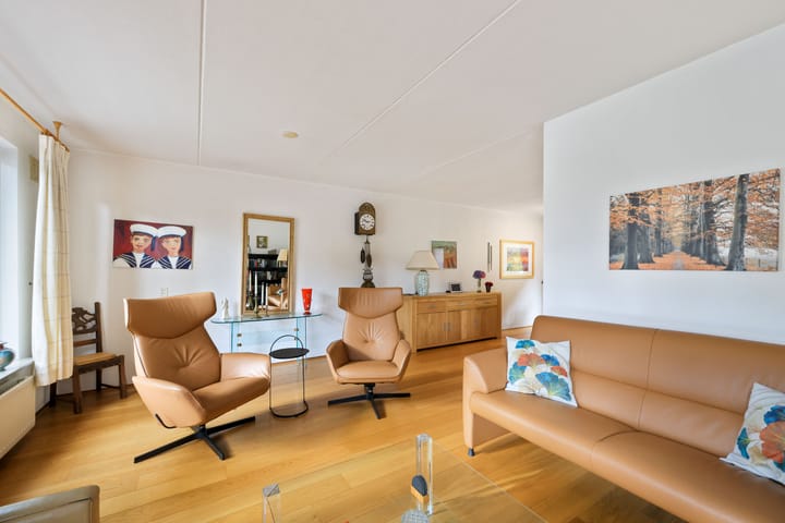 Foto 9 van Apollovlinder 32