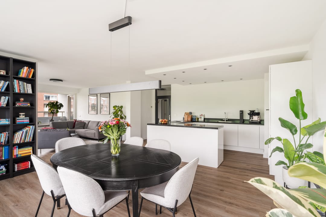 Foto 8 van Weena 769