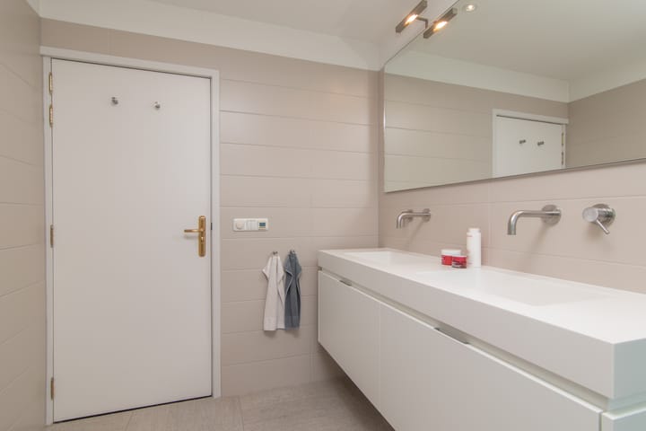 Foto 22 van Middelweg 5