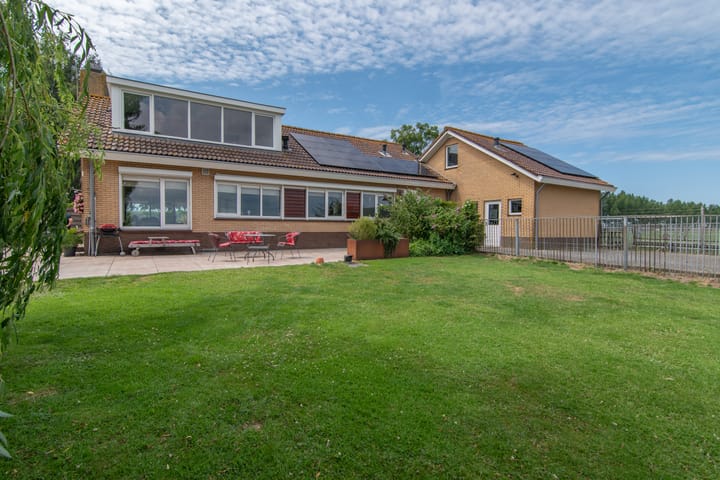 Foto 50 van Middelweg 5