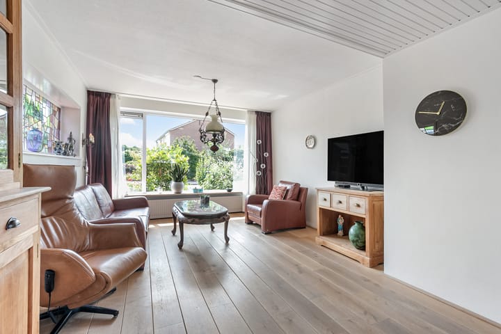 Photo 3 of Hagelkruisweg 36