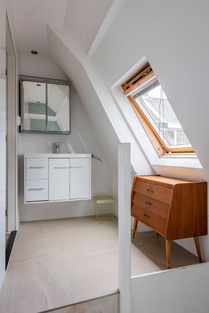 Foto 36 van Oudwijkerdwarsstraat 102