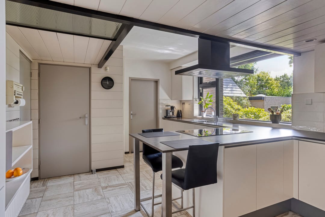 Photo 16 of Hurk 209