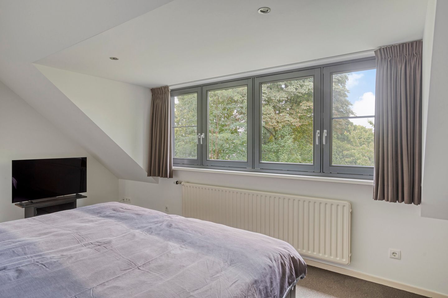 Photo 25 of Hurk 209