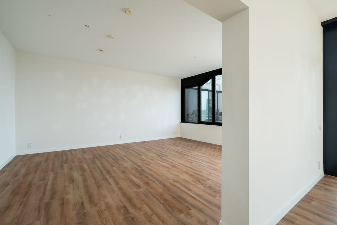 Photo 7 of Anna van Buerenplein 70