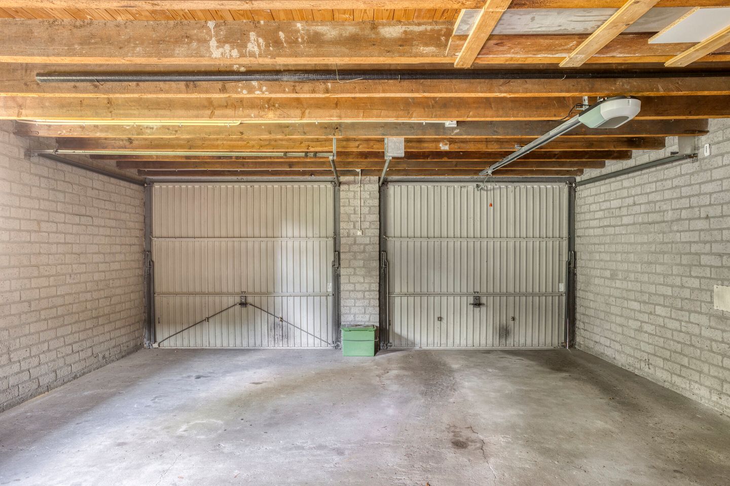 Photo 35 of Hurk 209