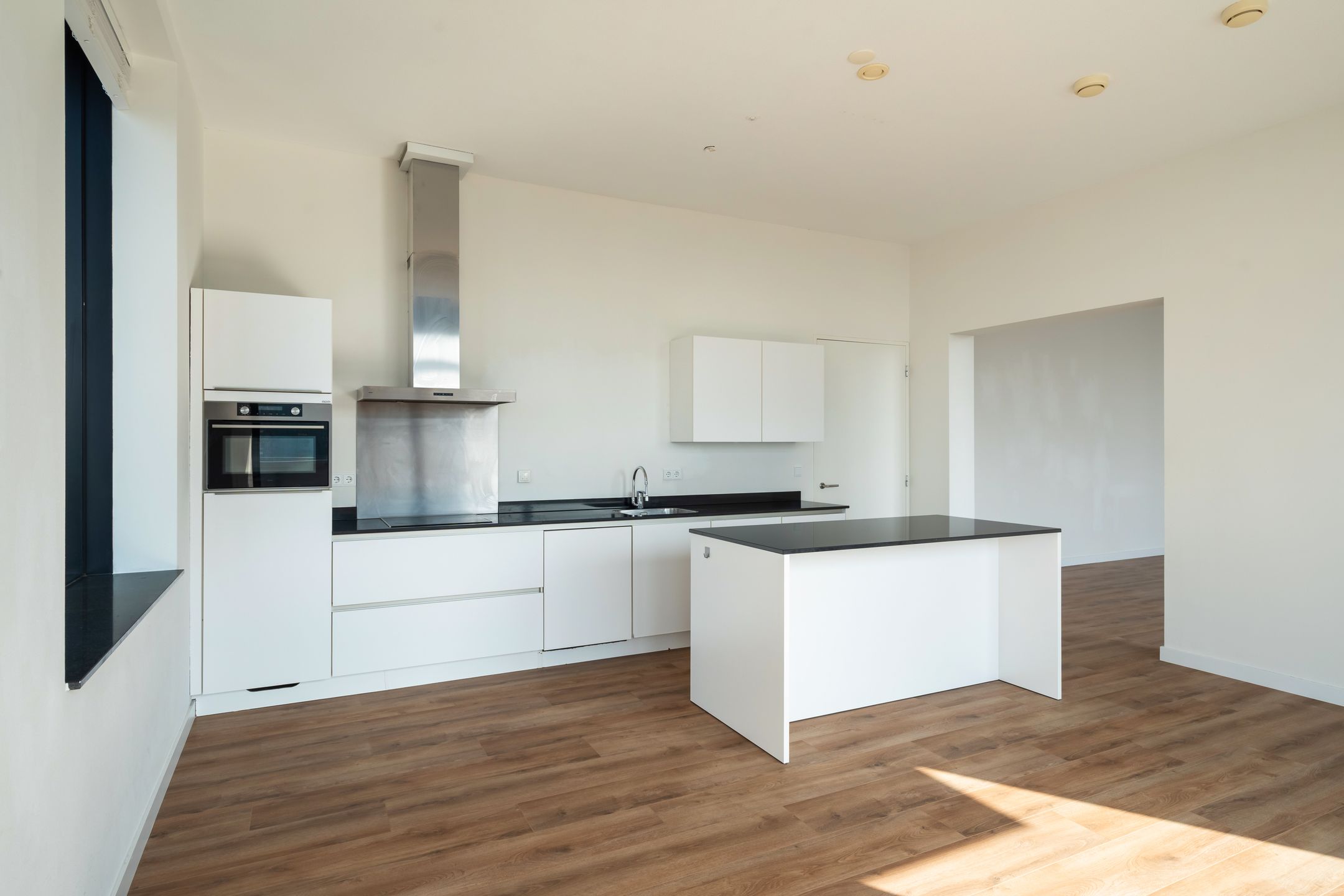 Photo 15 of Anna van Buerenplein 70