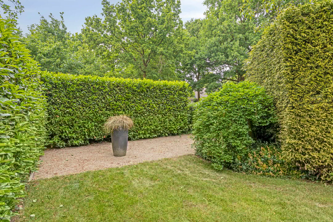 Photo 47 of Hurk 209