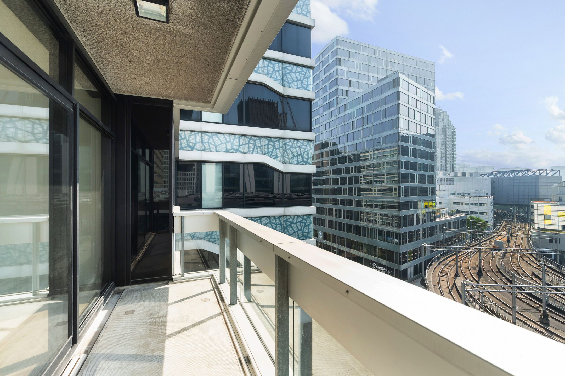 Photo 21 of Anna van Buerenplein 70