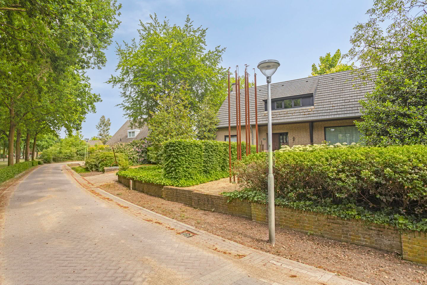 Photo 50 of Hurk 209