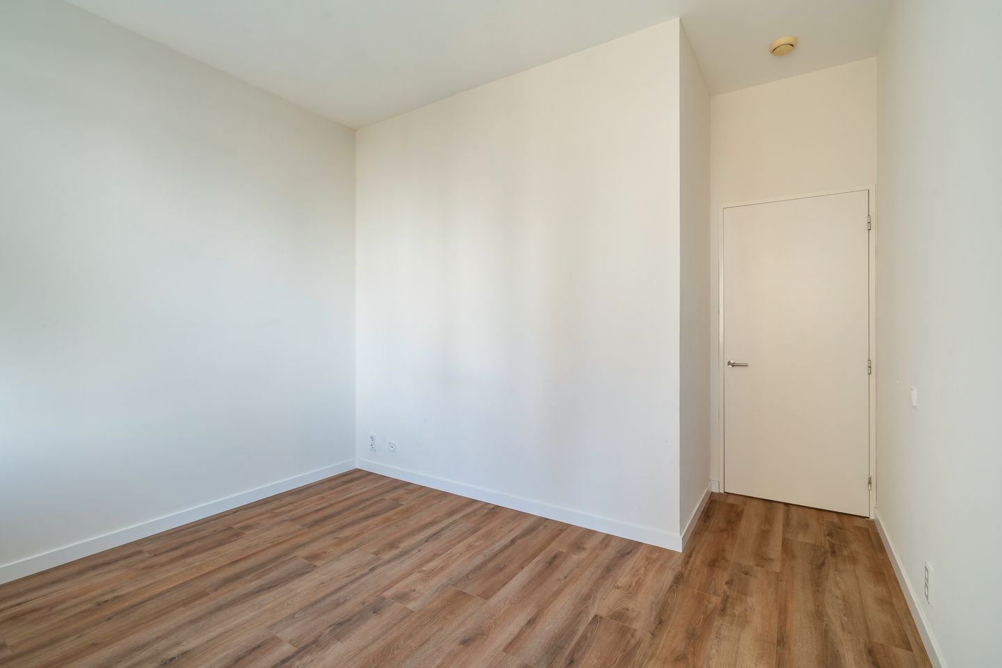 Photo 34 of Anna van Buerenplein 70