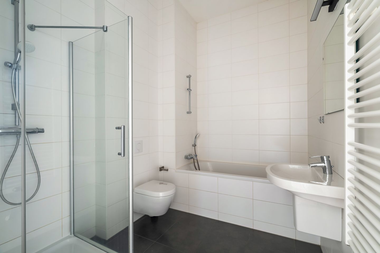 Photo 35 of Anna van Buerenplein 70