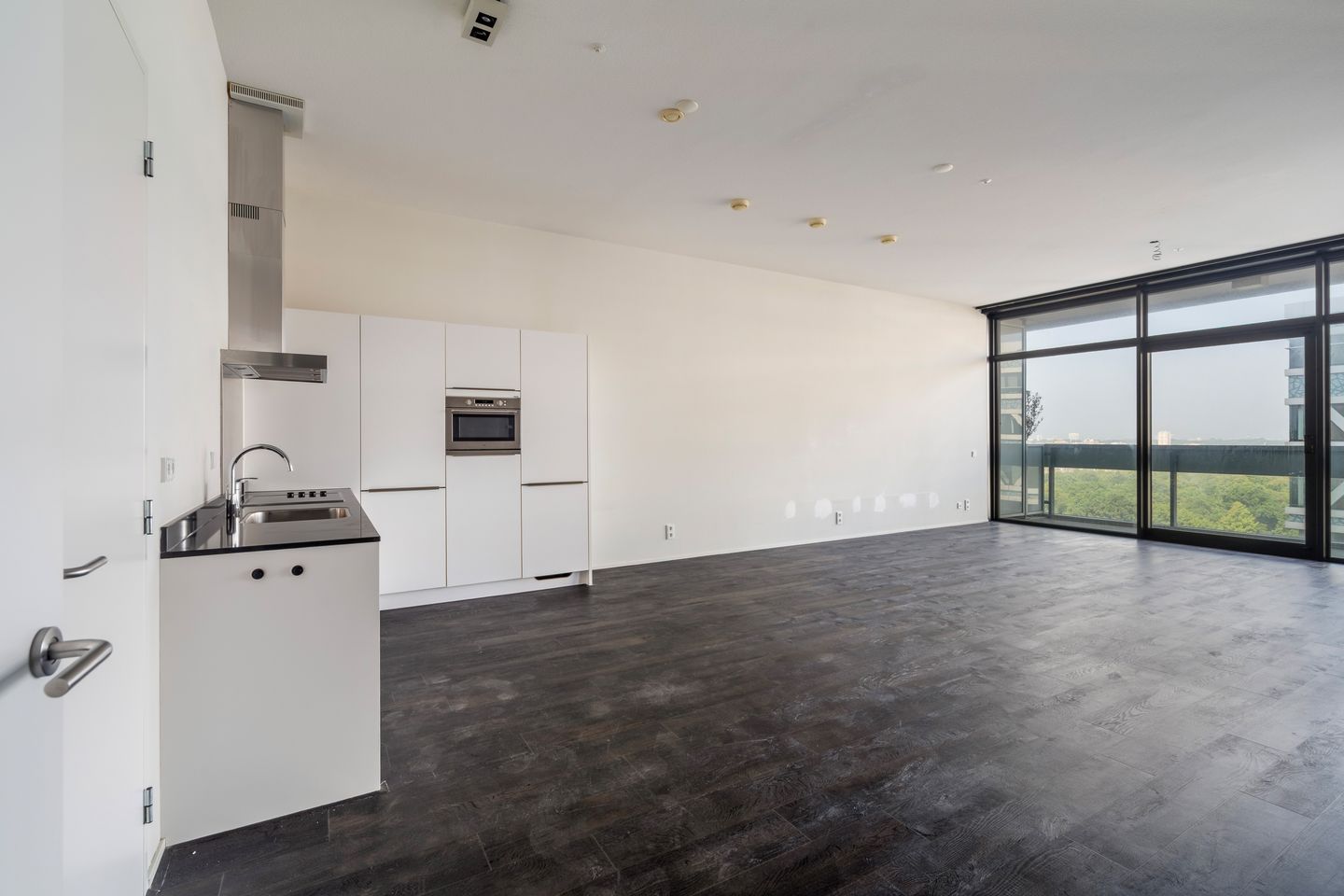 Foto 4 van Anna van Buerenplein 97