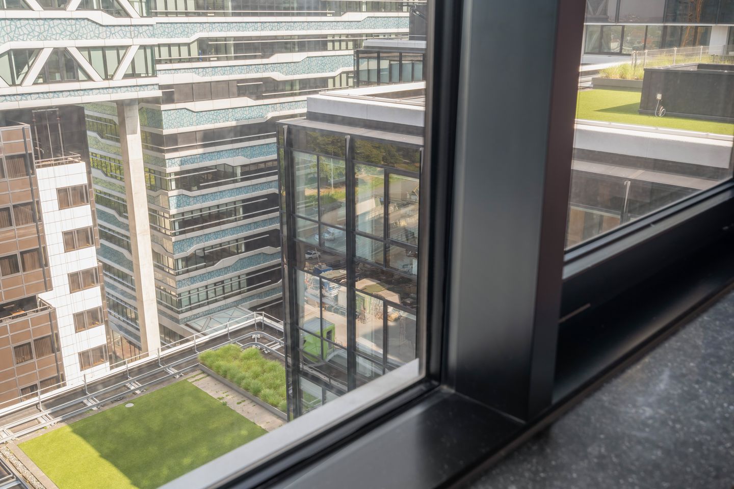 Foto 19 van Anna van Buerenplein 97