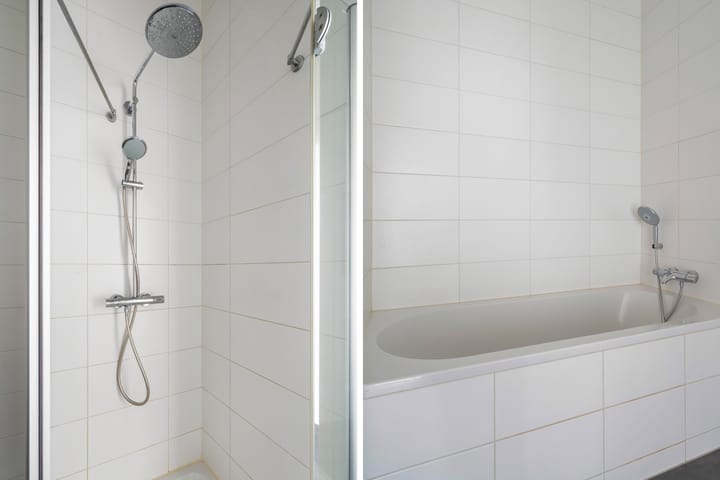 Foto 31 van Anna van Buerenplein 97