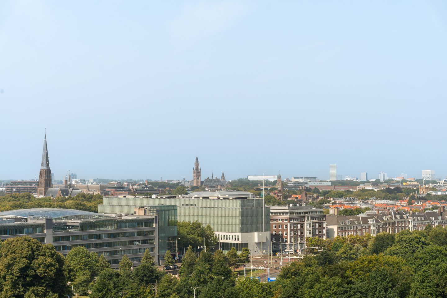 Foto 35 van Anna van Buerenplein 97