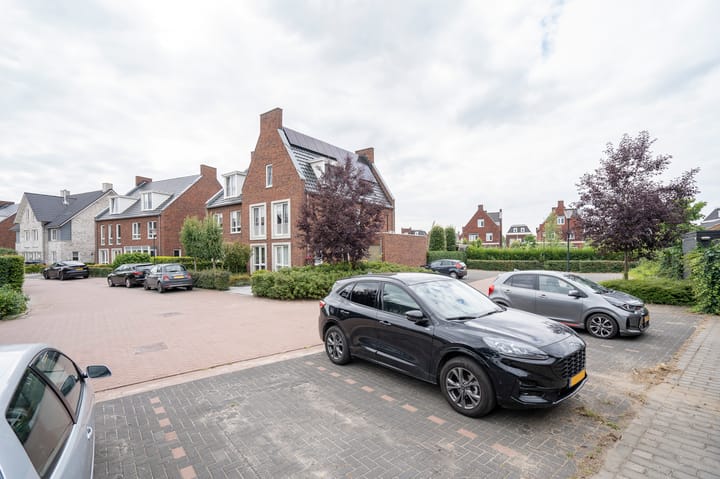 Foto 42 van Huzaar 8