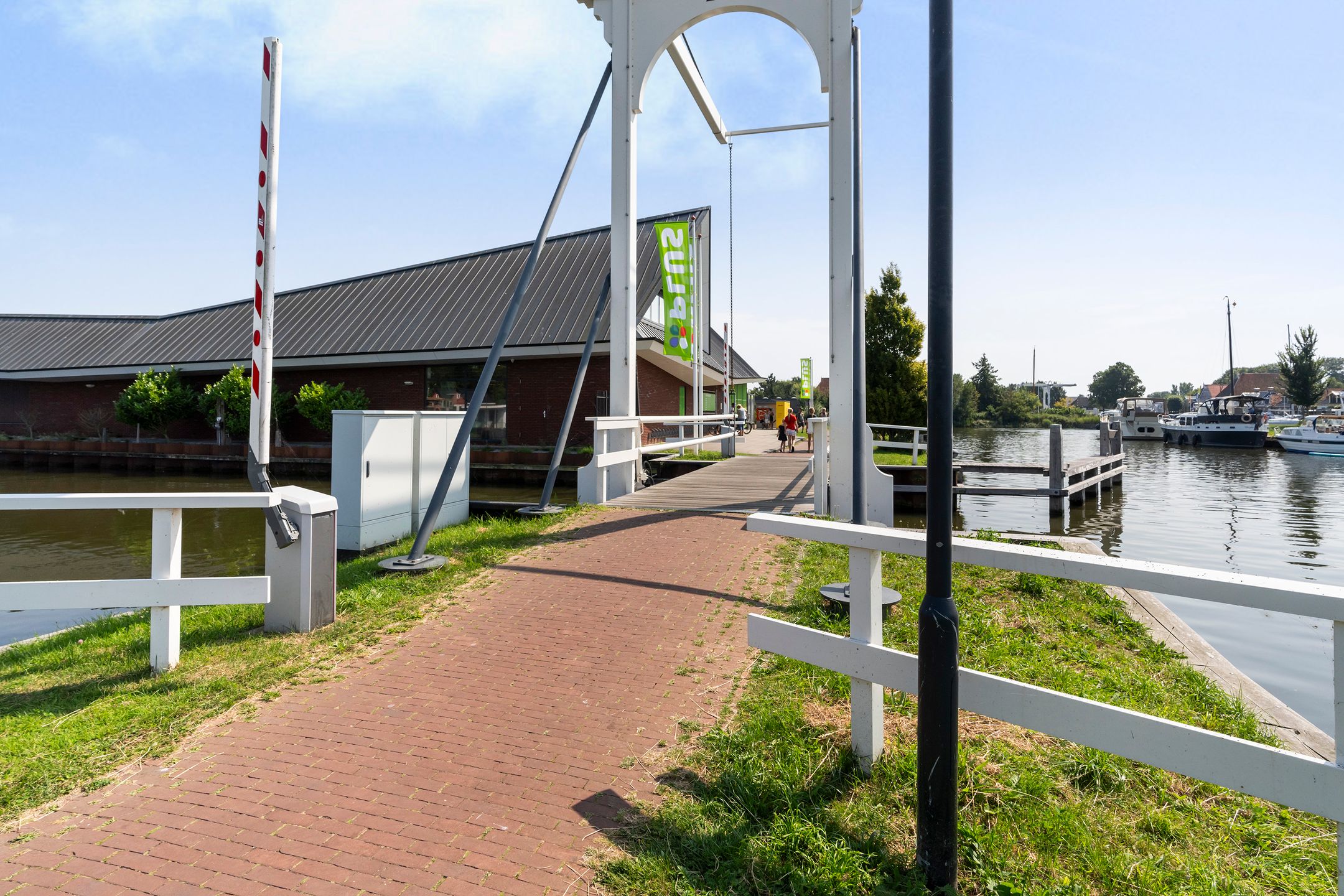 Foto 12 van De Hellingh 27