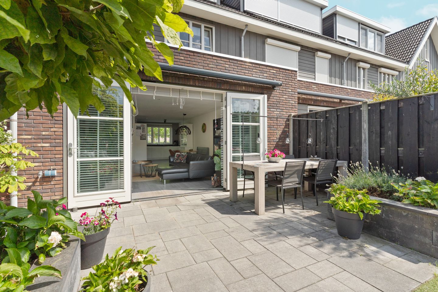 Foto 49 van Charles Wilsonstraat 11
