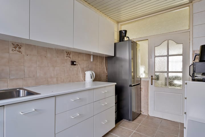 Photo 19 of De Ruyterstraat 80