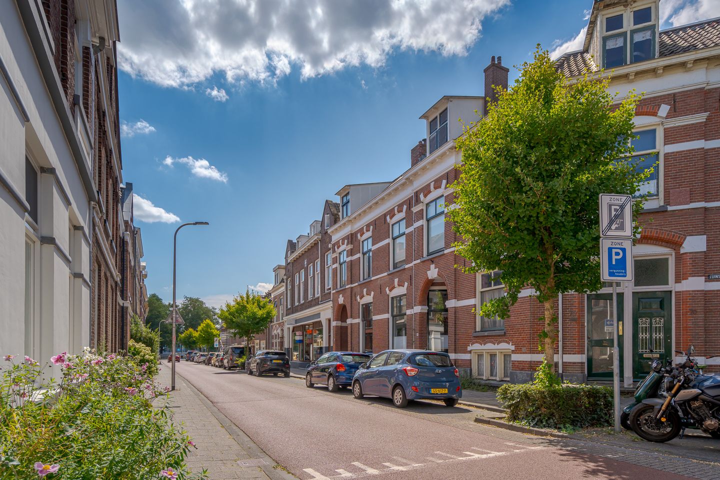 Photo 5 of Van Karnebeekstraat 84