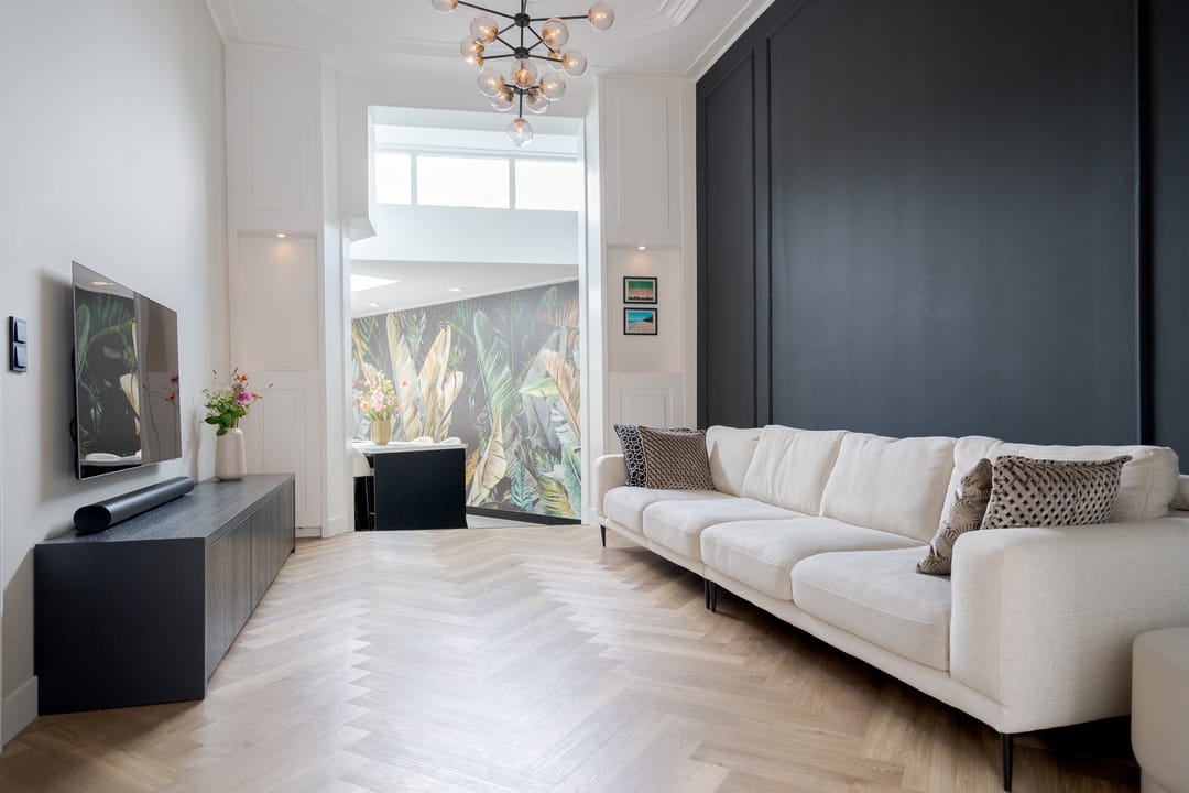 Photo 17 of Van Karnebeekstraat 84