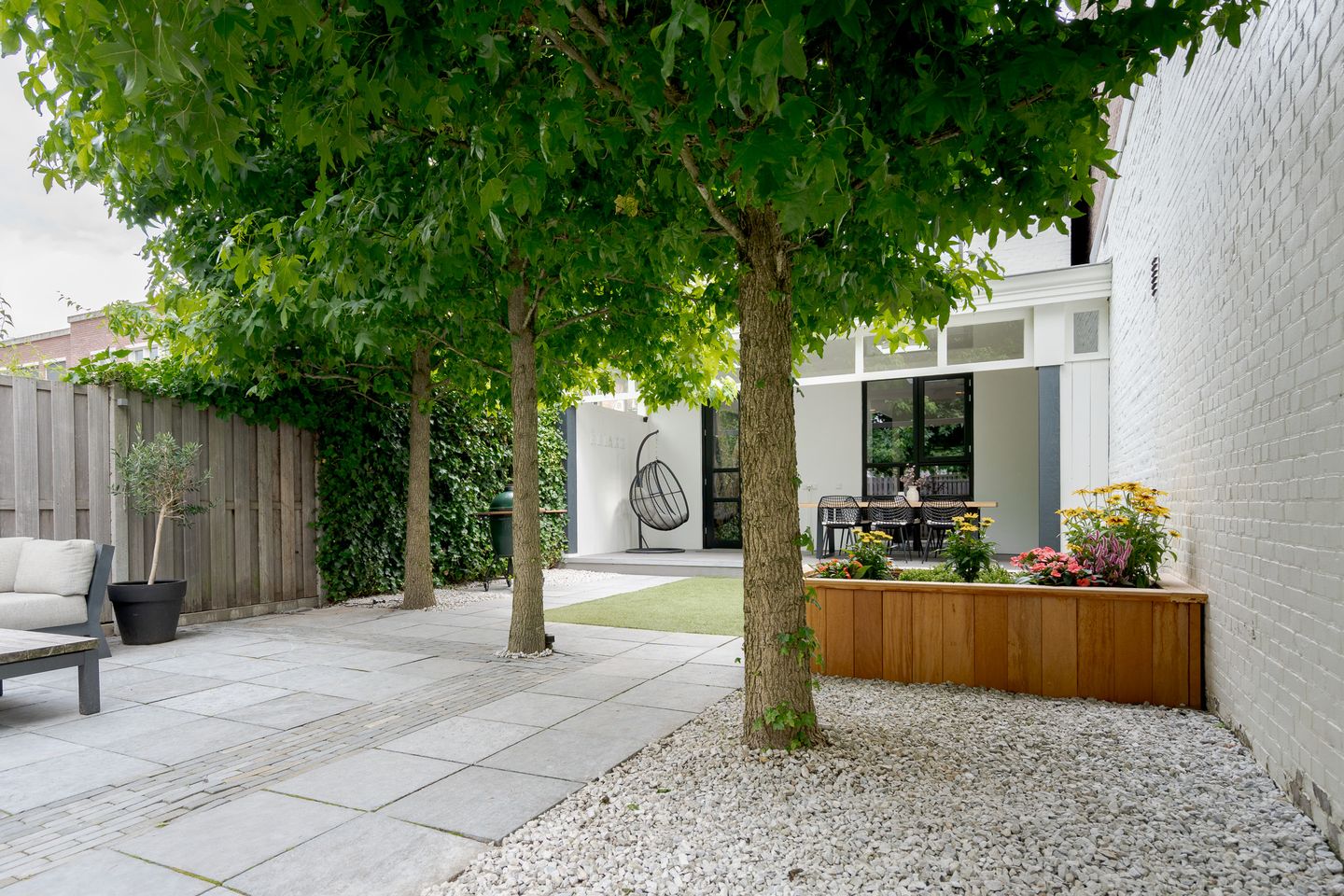 Photo 34 of Van Karnebeekstraat 84