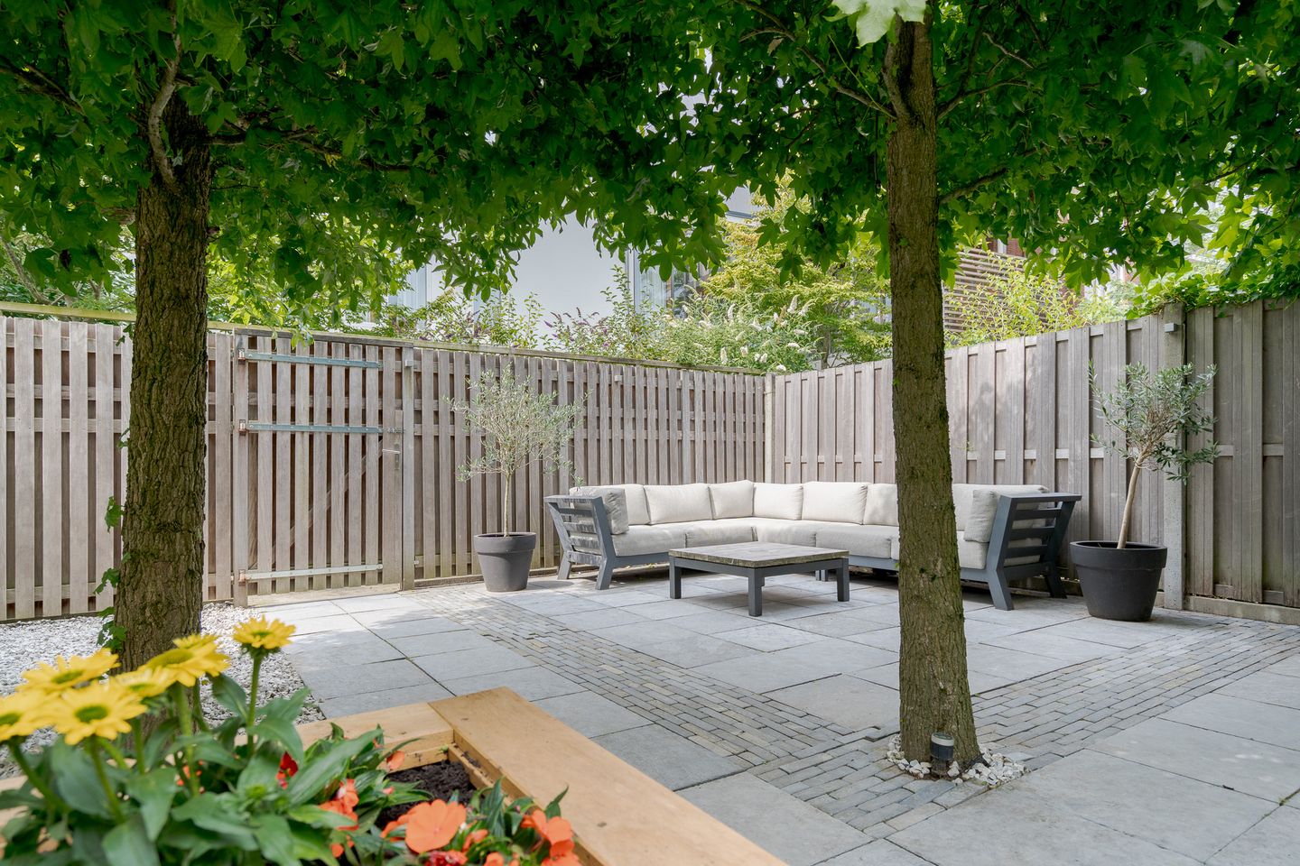 Photo 35 of Van Karnebeekstraat 84