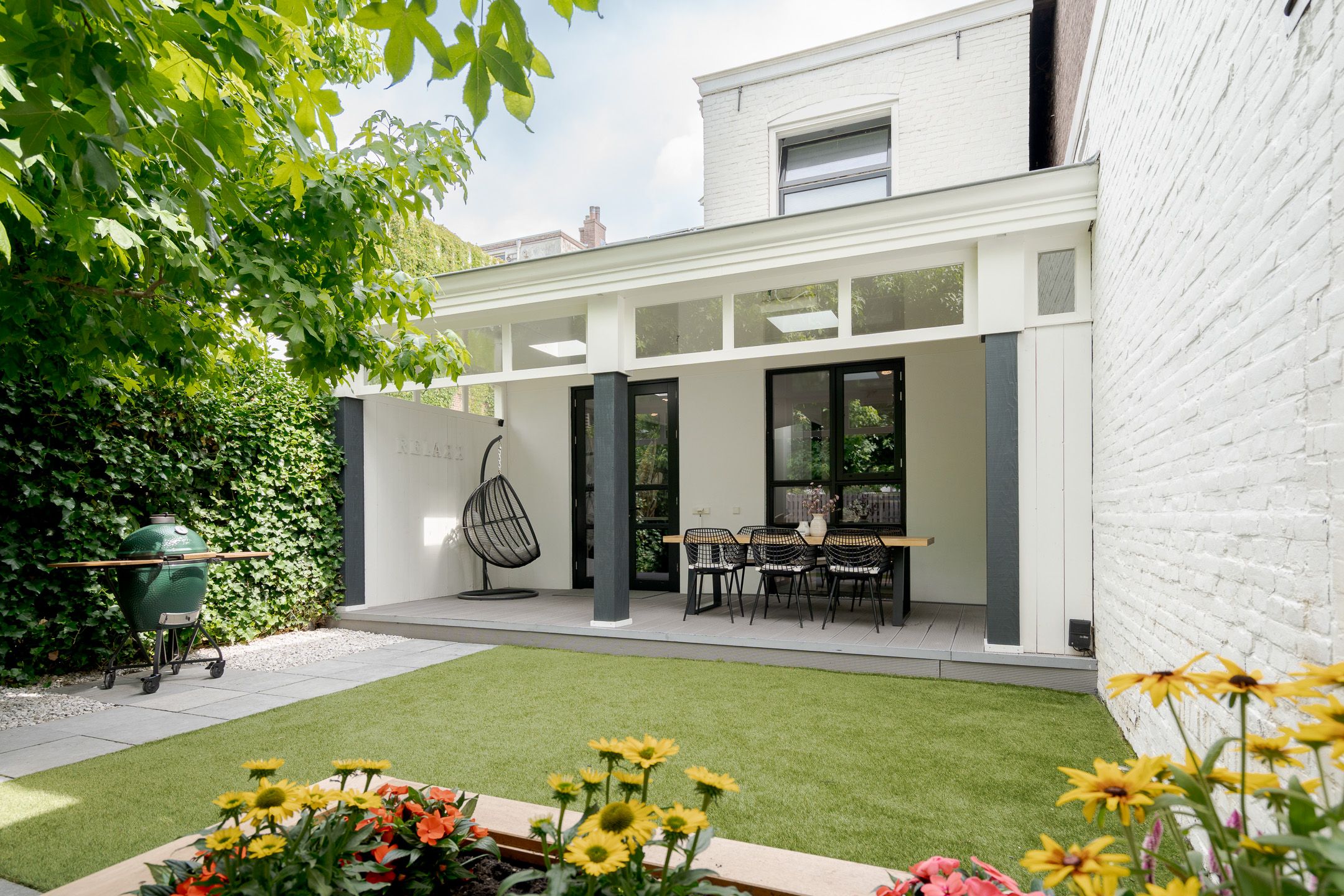 Photo 33 of Van Karnebeekstraat 84