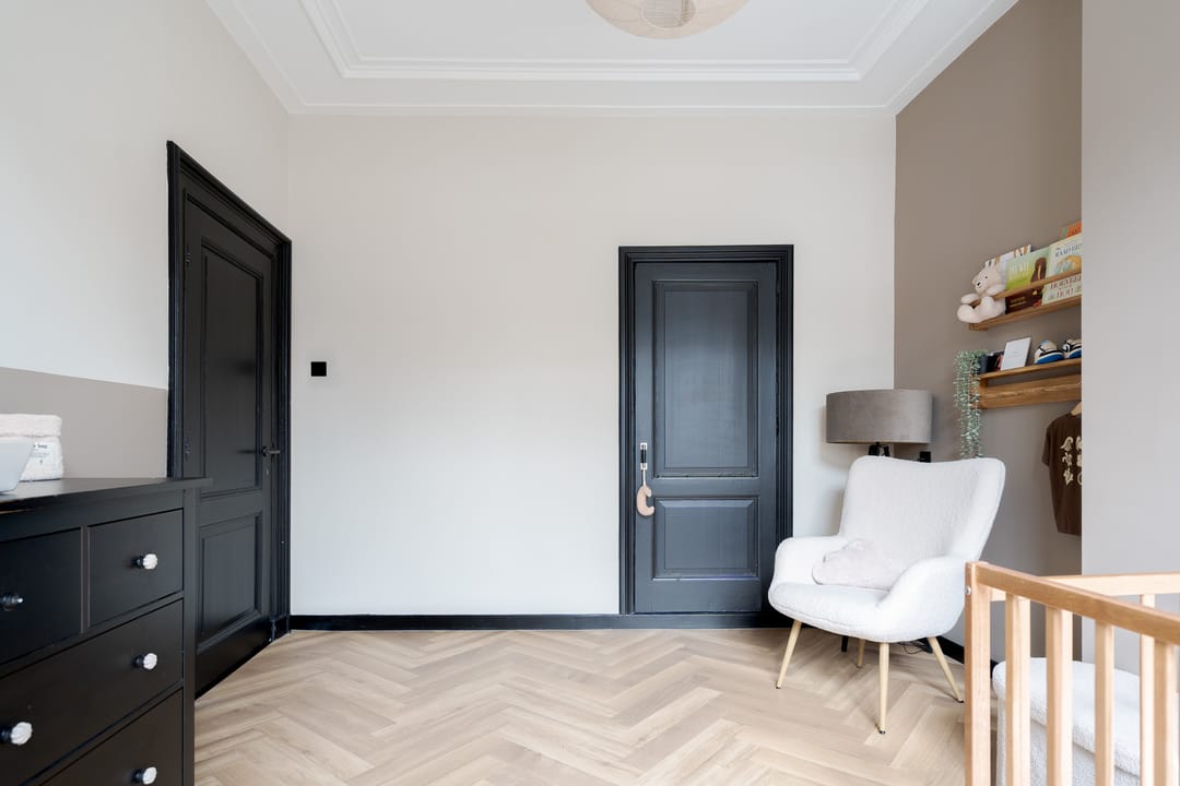 Photo 43 of Van Karnebeekstraat 84