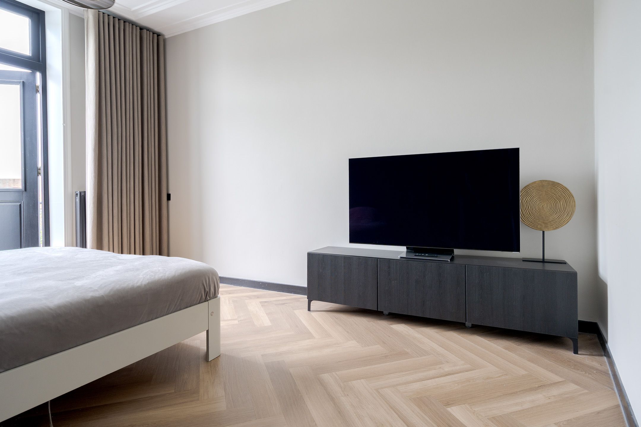 Photo 45 of Van Karnebeekstraat 84