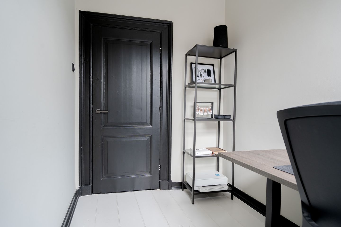 Photo 49 of Van Karnebeekstraat 84