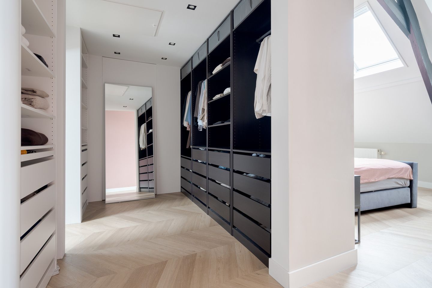 Photo 59 of Van Karnebeekstraat 84