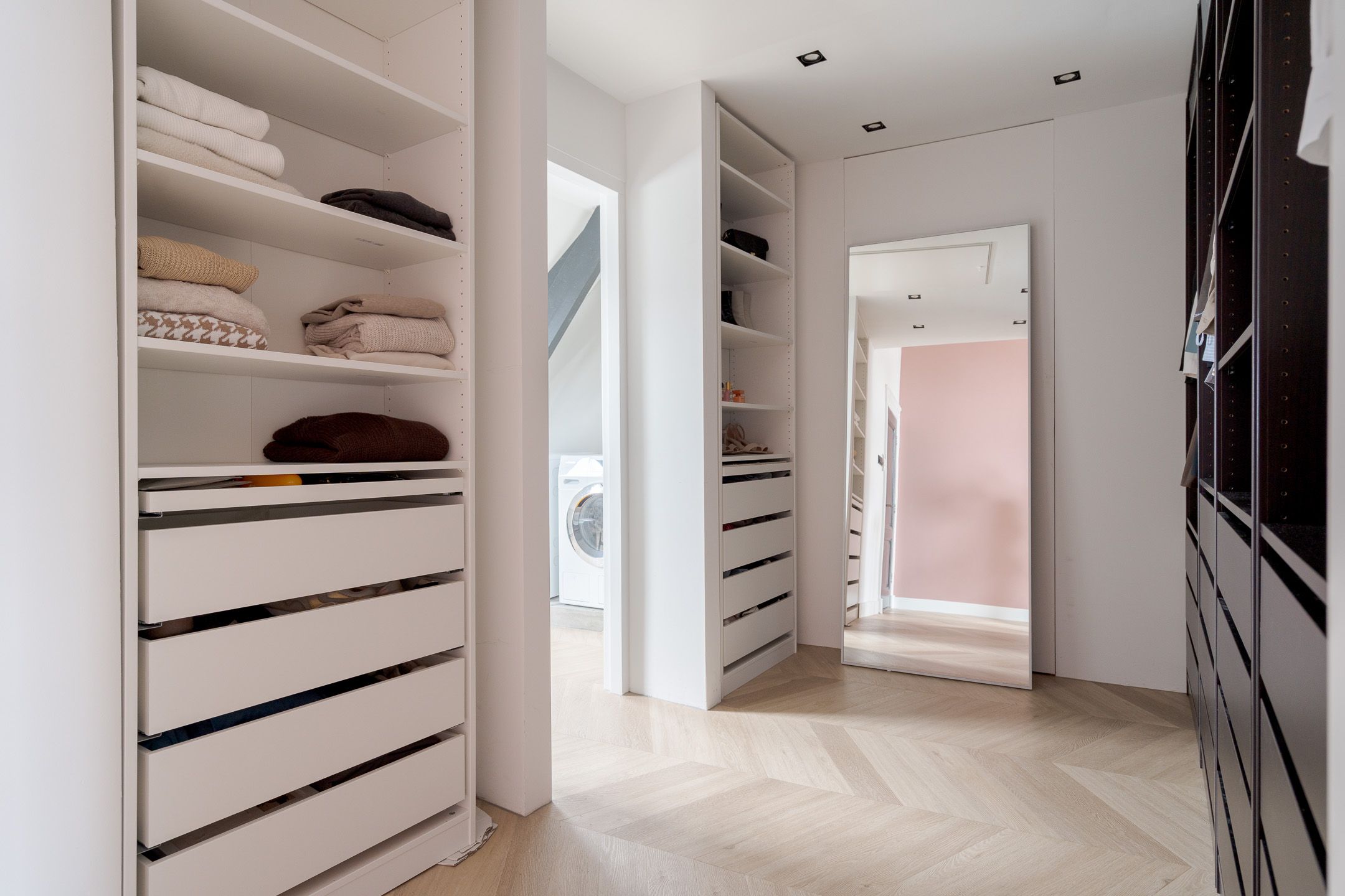 Photo 60 of Van Karnebeekstraat 84