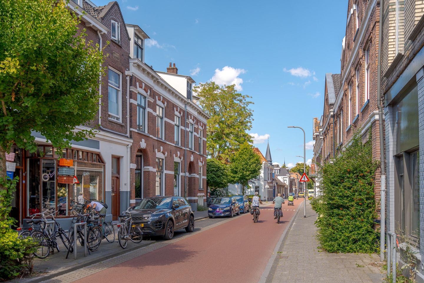 Photo 64 of Van Karnebeekstraat 84