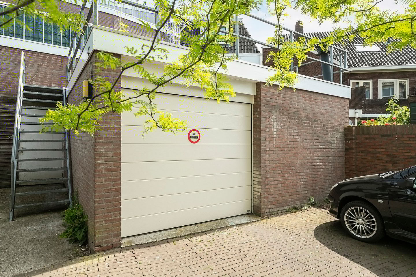 Photo 65 of Van Karnebeekstraat 84