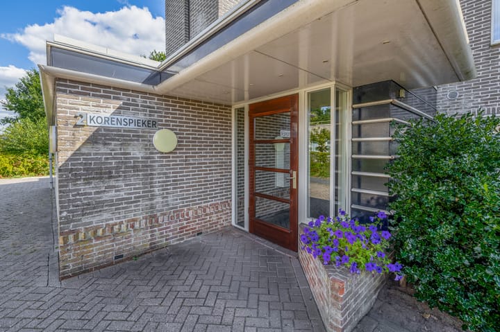 Foto 4 van Korenbloemweg 2-G