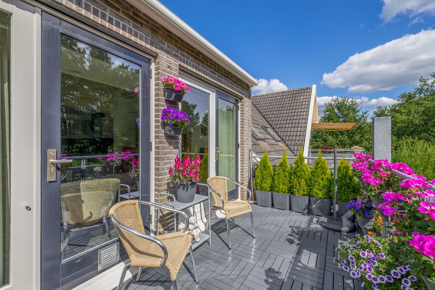 Foto 19 van Korenbloemweg 2-G