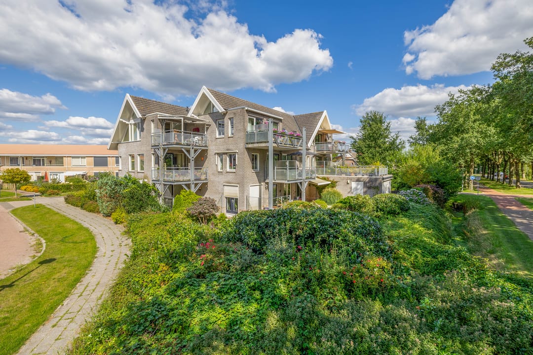 Foto 31 van Korenbloemweg 2-G