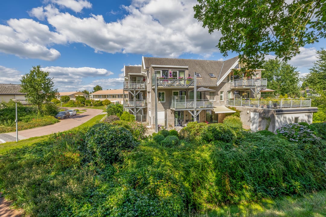 Foto 32 van Korenbloemweg 2-G