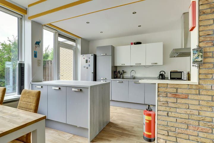 Foto 15 van Pinasstraat 47