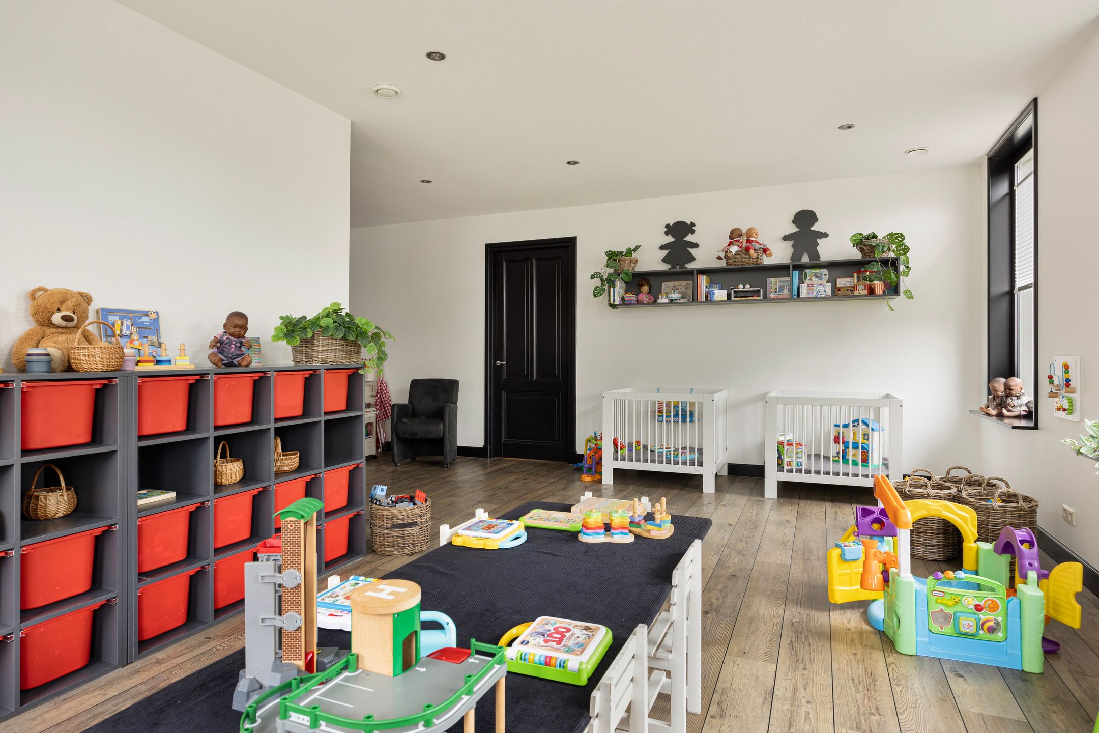 Photo 18 of Marie Curiesingel 1