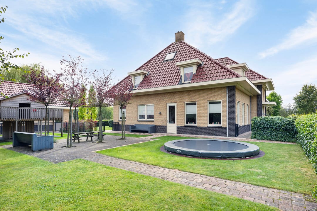 Photo 62 of Marie Curiesingel 1