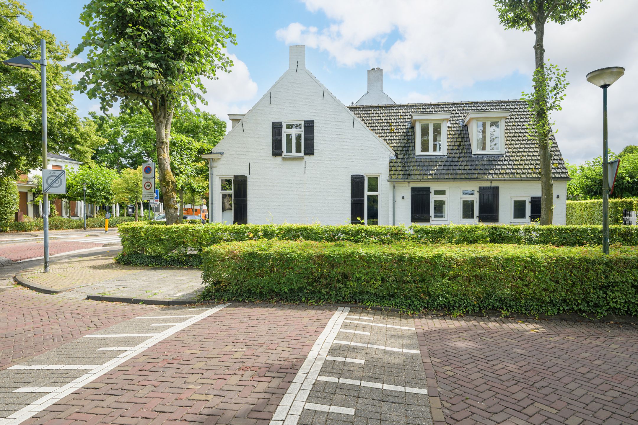 Foto 48 van Dorpstraat 4
